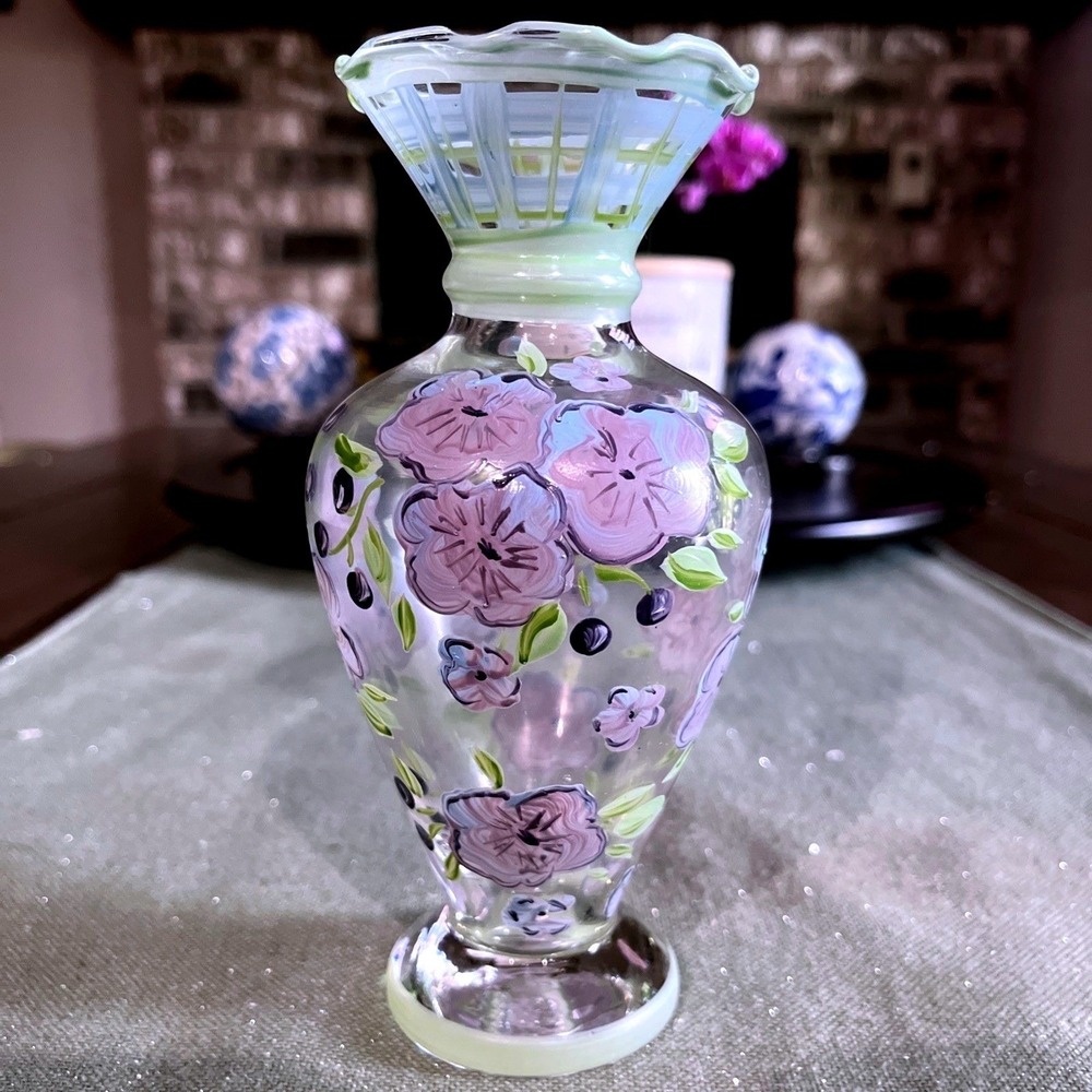 Tracy Porter Vintage Hand-Painted Glass Bud Vase~EUC